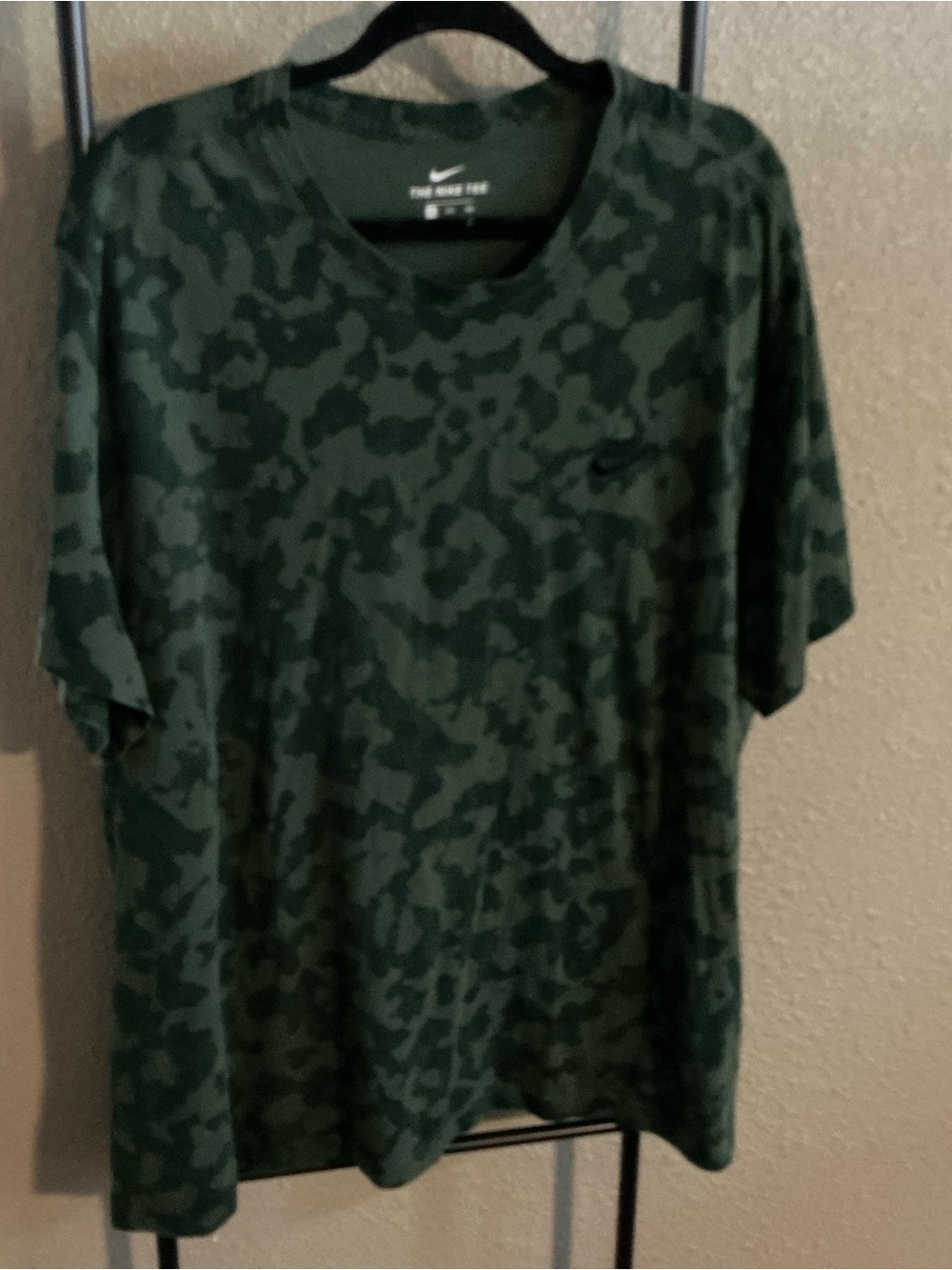 Nike Short-Sleeve Camo Tee in Dark Green